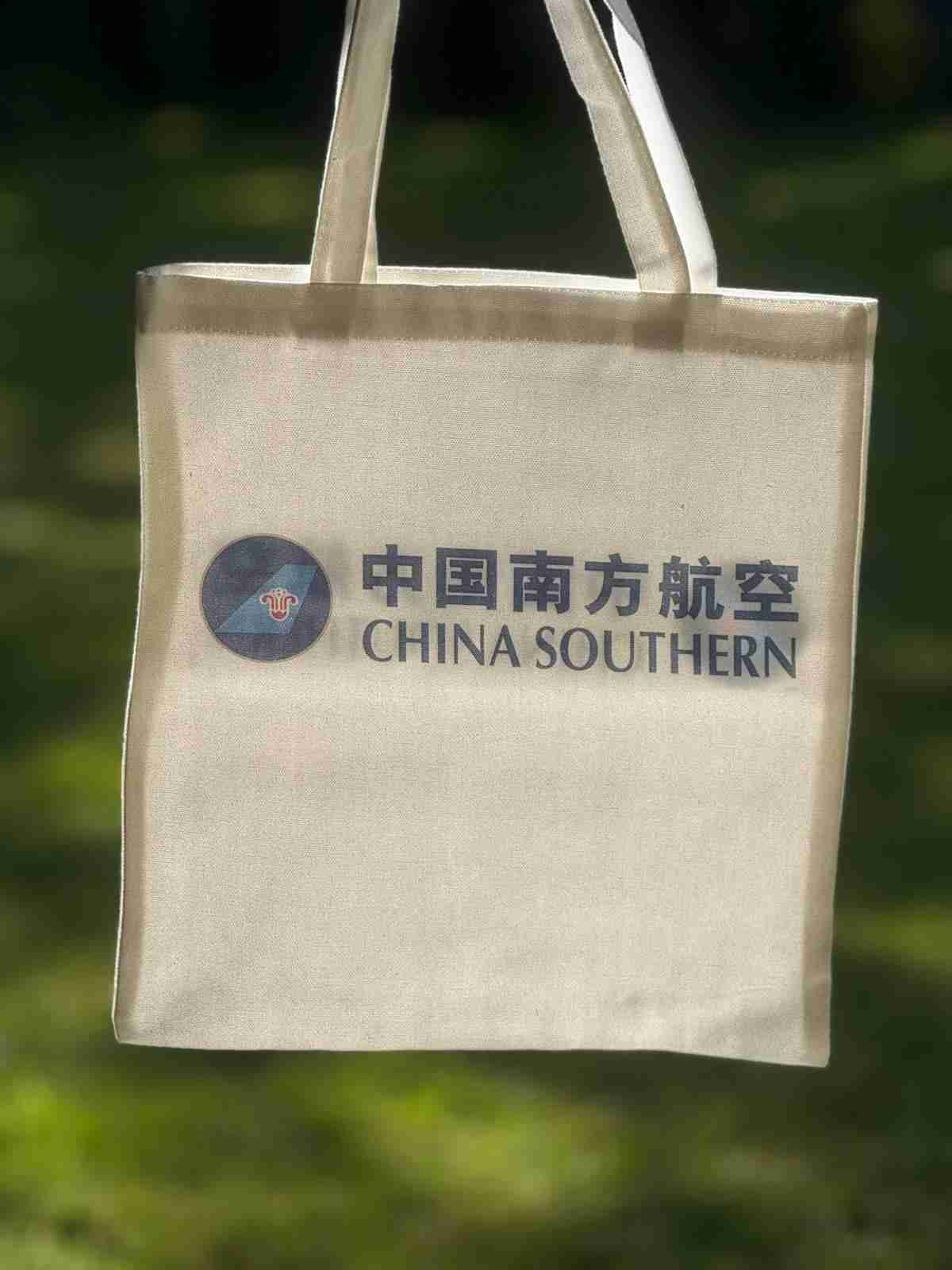China Southern Airlines Logo Tote Bag
