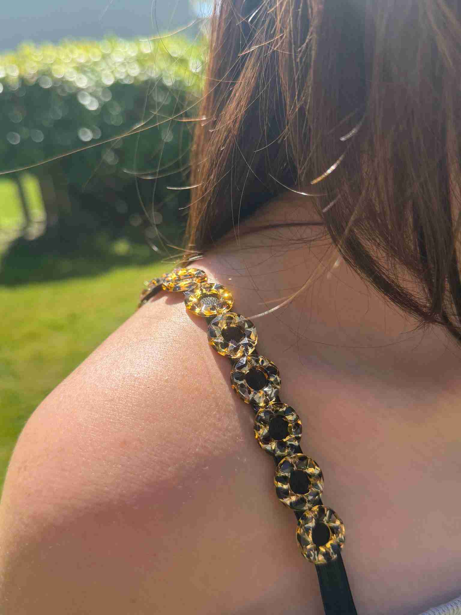 Sexy Beauty Circle Crystal Bra Strap With Elastic Shoulder Strap (Yellow)