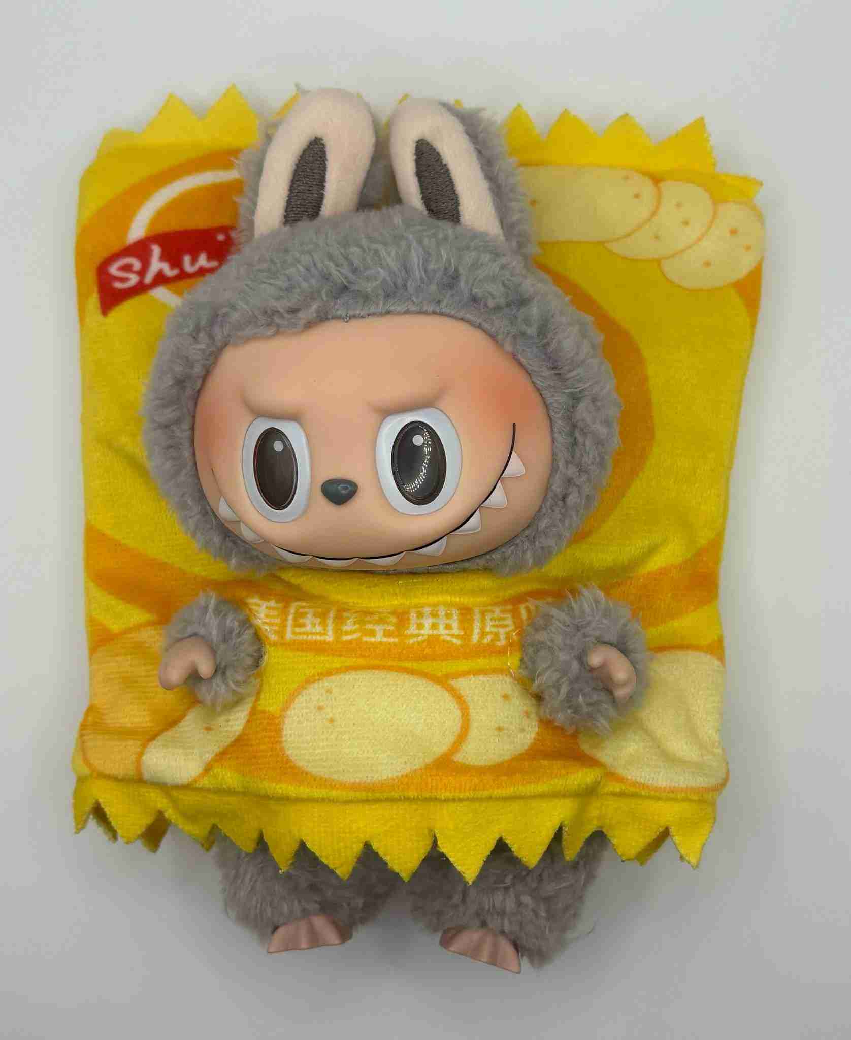 Labubu Trendy Outfits for Your Plushie Star (Yellow Potato Chips)