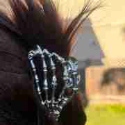 Silver Metal Claw Clip With Skeleton Hand Design