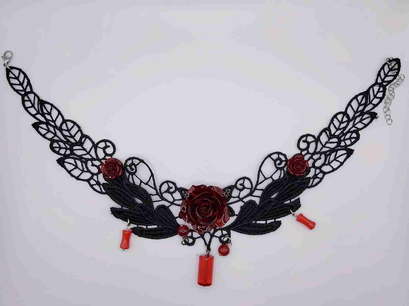 Palace Gothic Lace Rose Clavicle Necklace