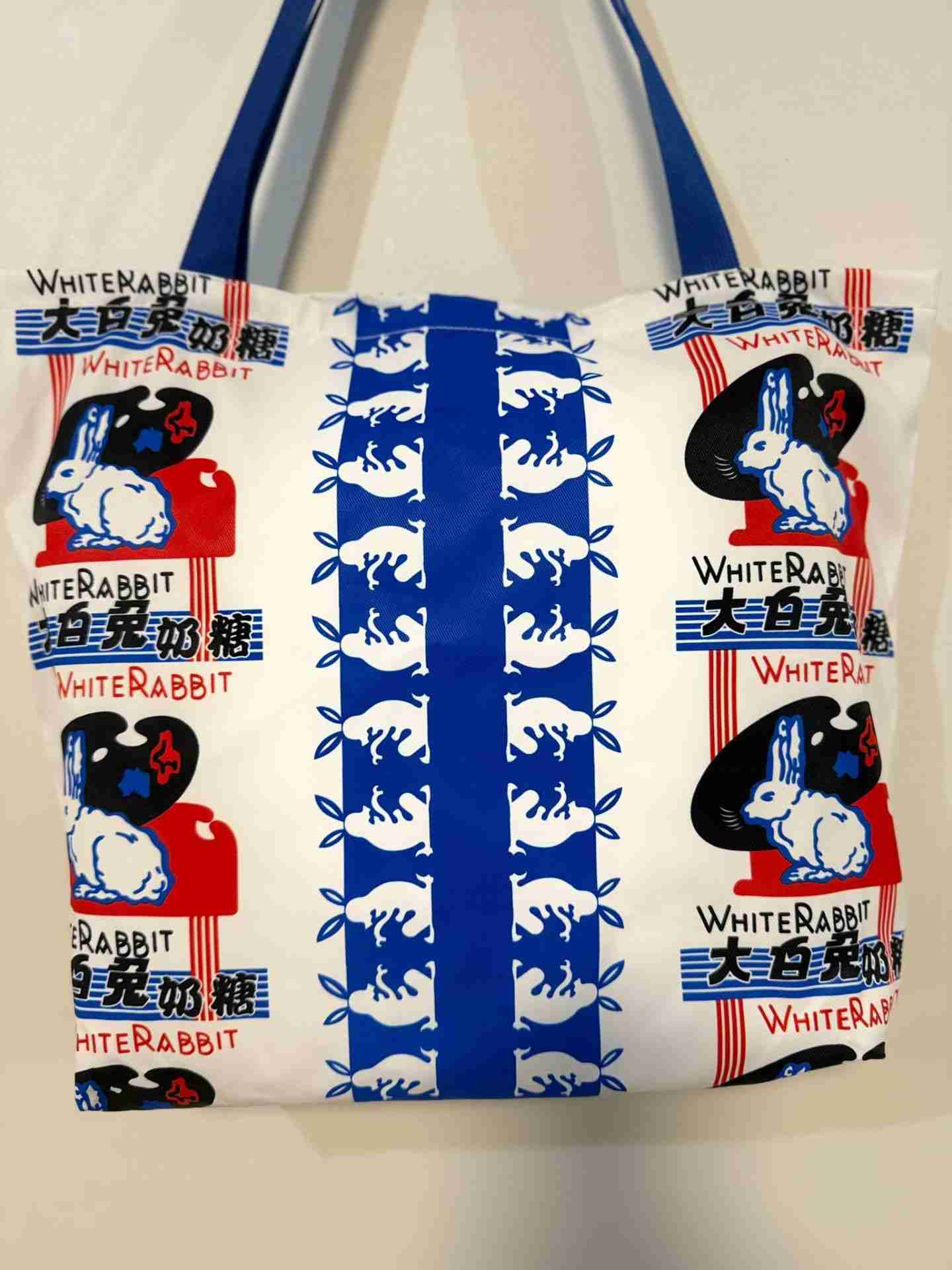 Big Rabbit Candy Large Pattern - Handmade HK Style Tote Bag with Zipper & Inner Pocket